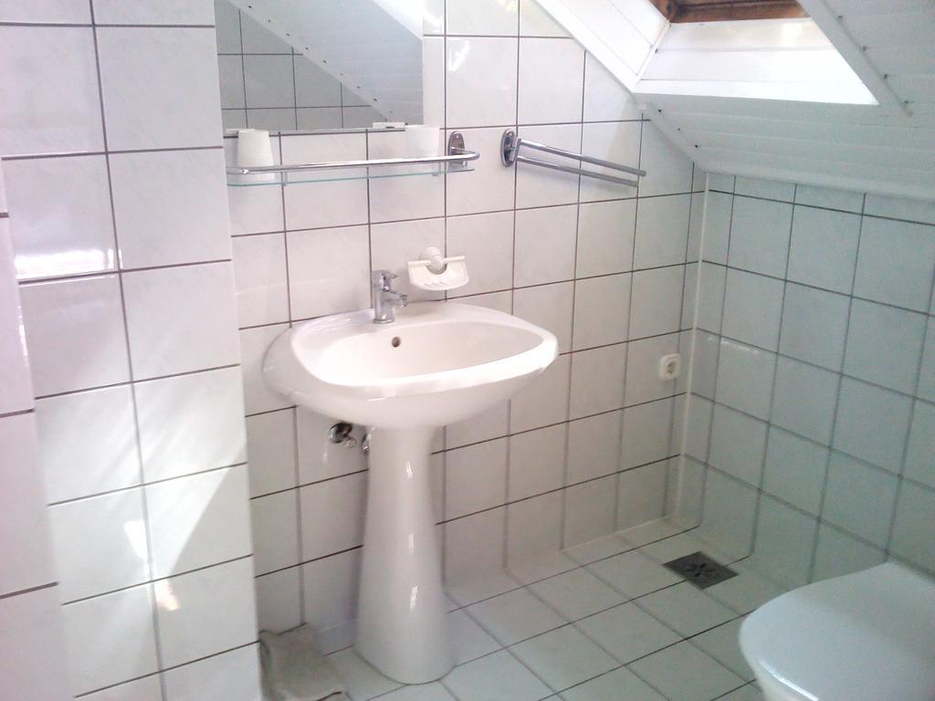 Napfeny Apartment Keszthely Zimmer foto