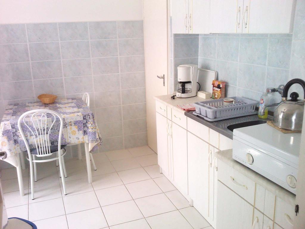 Napfeny Apartment Keszthely Zimmer foto